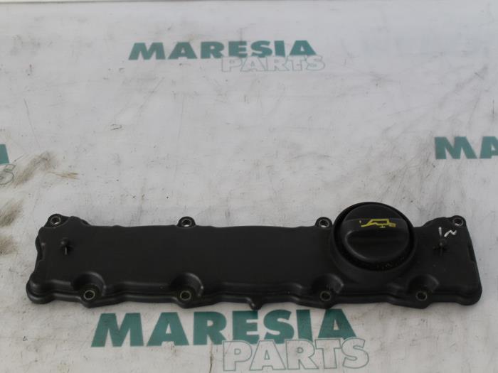 Gebruikte Kleppendeksel Peugeot 207/207+ (WA/WC/WM) 1.4 16V Prijs € 25,00 Margeregeling aangeboden door Maresia Parts