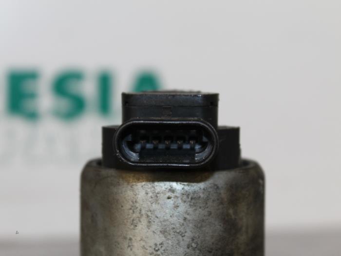 Gebruikte Uitlaat gasklep (EGR) Citroen C5 I Berline (DC) 2.0 16V Prijs € 50,00 Margeregeling aangeboden door Maresia Parts
