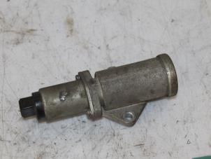 Gebruikte EGR Klep Renault Espace (JE) 2.0i RTE,RXE Prijs € 60,00 Margeregeling aangeboden door Maresia Parts