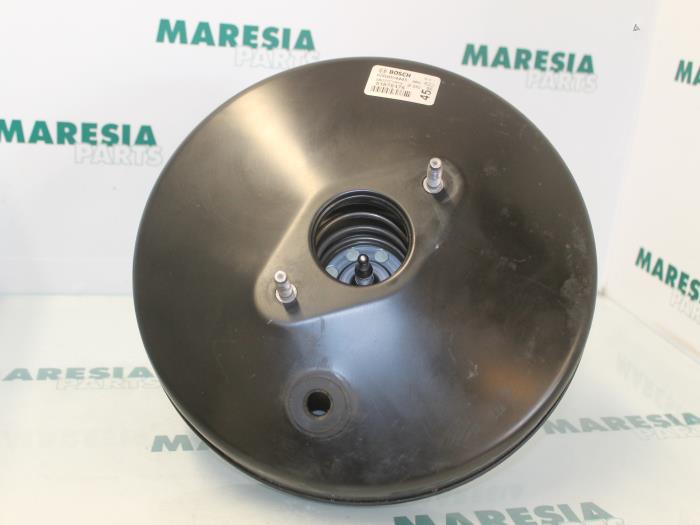 Rembekrachtiger van een Fiat Fiorino (225) 1.3 JTD 16V Multijet 2012