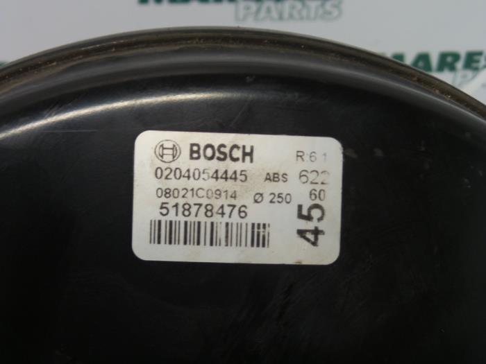 Rembekrachtiger van een Fiat Fiorino (225) 1.3 JTD 16V Multijet 2012