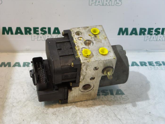 Gebruikte ABS Pomp Citroen Xsara Coupé (N0) 2.0 VTS 16V Prijs € 50,00 Margeregeling aangeboden door Maresia Parts