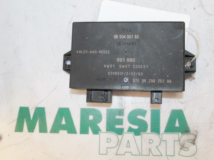 Gebruikte PDC Module Peugeot 607 (9D/U) 2.2 HDi 16V FAP Prijs € 75,00 Margeregeling aangeboden door Maresia Parts