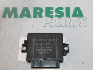 Gebruikte Module PDC Fiat Stilo (192A/B) 1.6 16V 5-Drs. Prijs € 40,00 Margeregeling aangeboden door Maresia Parts