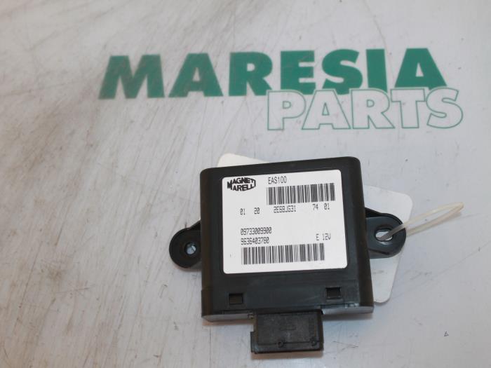 Gebruikte Inspuitcomputer Peugeot 607 (9D/U) 2.2 HDi 16V FAP Prijs € 35,00 Margeregeling aangeboden door Maresia Parts