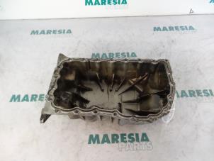 Gebruikte Carterpan Renault Laguna II Grandtour (KG) 1.8 16V Prijs € 30,00 Margeregeling aangeboden door Maresia Parts