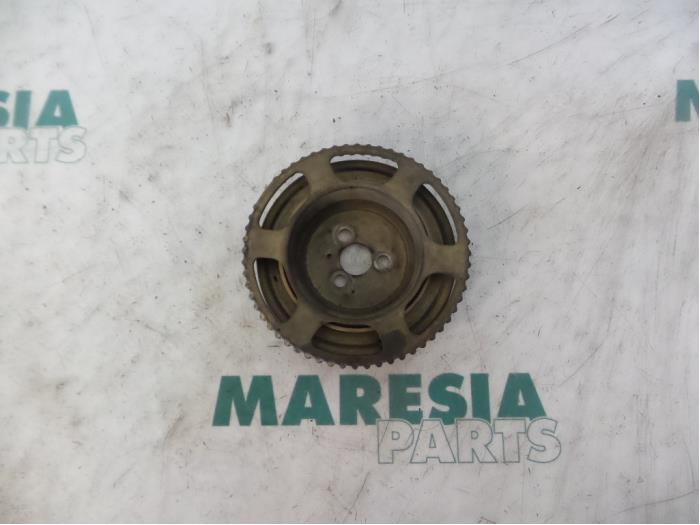 Gebruikte Poelie Krukas Fiat Punto II (188) 1.2 16V Prijs € 25,00 Margeregeling aangeboden door Maresia Parts
