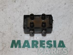 Gebruikte Bobine Renault Twingo (C06) 1.2 Prijs € 20,00 Margeregeling aangeboden door Maresia Parts