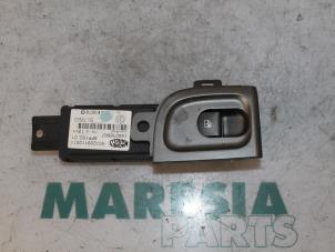 Gebruikte Combischakelaar ramen Lancia Thesis (841) 2.0 Turbo 20V Prijs € 157,50 Margeregeling aangeboden door Maresia Parts