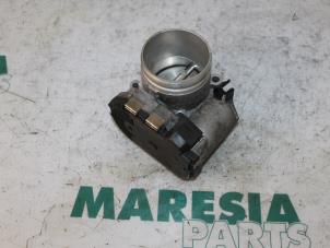 Gebruikte Gasklephuis Alfa Romeo 147 (937) 1.6 HP Twin Spark 16V Prijs € 75,00 Margeregeling aangeboden door Maresia Parts