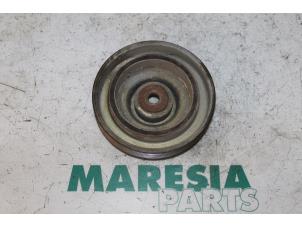 Gebruikte Krukas Poelie Citroen Berlingo 1.9 D Prijs € 30,25 Inclusief btw aangeboden door Maresia Parts