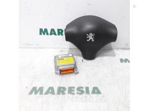 Gebruikte Module + Airbag Set Peugeot 206 (2A/C/H/J/S) 1.1 XN,XR Prijs € 50,00 Margeregeling aangeboden door Maresia Parts