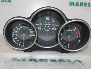Gebruikte Instrumentenpaneel Alfa Romeo 147 (937) 1.6 Twin Spark 16V Prijs € 50,00 Margeregeling aangeboden door Maresia Parts