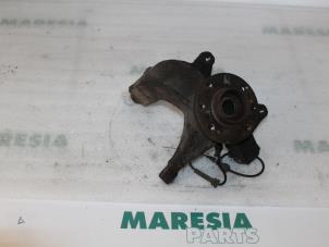 Gebruikte Asschenkel rechts-voor Renault Megane II (BM/CM) 2.0 16V Prijs € 60,00 Margeregeling aangeboden door Maresia Parts