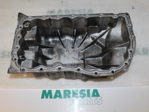 Gebruikte Carterpan Renault Megane Classic (LA) 1.9 dCi Prijs € 30,00 Margeregeling aangeboden door Maresia Parts