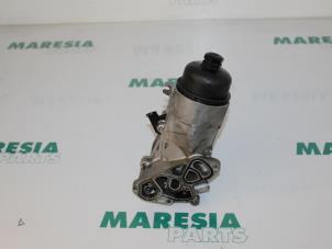 Gebruikte Oliefilterhouder Citroen C5 III Berline (RD) 1.6 HDiF 16V Prijs € 60,00 Margeregeling aangeboden door Maresia Parts