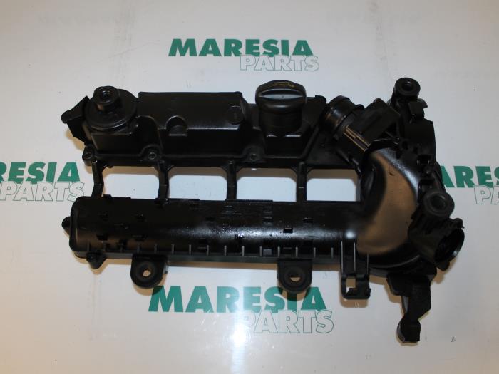 Gebruikte Spruitstuk Inlaat Peugeot 307 (3A/C/D) 1.4 HDi Prijs € 60,00 Margeregeling aangeboden door Maresia Parts