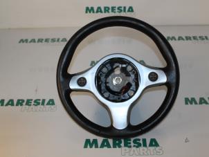 Gebruikte Stuurwiel Alfa Romeo 159 Sportwagon (939BX) 2.2 JTS 16V Prijs € 65,00 Margeregeling aangeboden door Maresia Parts
