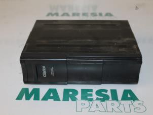 Gebruikte CD Wisselaar Citroen C5 I Break (DE) 2.0 16V Prijs € 75,00 Margeregeling aangeboden door Maresia Parts