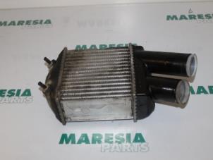 Gebruikte Intercooler Renault Scénic I (JA) 1.9 dCi Prijs € 40,00 Margeregeling aangeboden door Maresia Parts