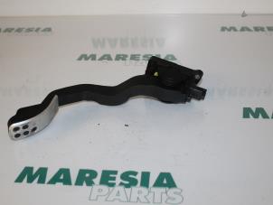 Gebruikte Gaspedaalpositie Sensor Peugeot 206 CC (2D) 1.6 16V Prijs € 40,00 Margeregeling aangeboden door Maresia Parts