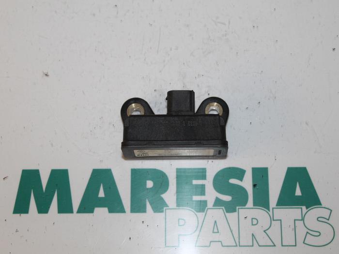 Gebruikte Esp computer Renault Megane III Grandtour (KZ) 1.5 dCi 90 Prijs € 19,50 Margeregeling aangeboden door Maresia Parts
