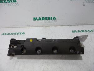 Gebruikte Nokkenas Citroen Xsara Picasso (CH) 1.8 16V Prijs € 50,00 Margeregeling aangeboden door Maresia Parts