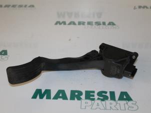 Gebruikte Sensor Gaspedaalpositie Citroen C4 Grand Picasso (UA) 2.0 HDiF 16V 135 Prijs € 65,00 Margeregeling aangeboden door Maresia Parts