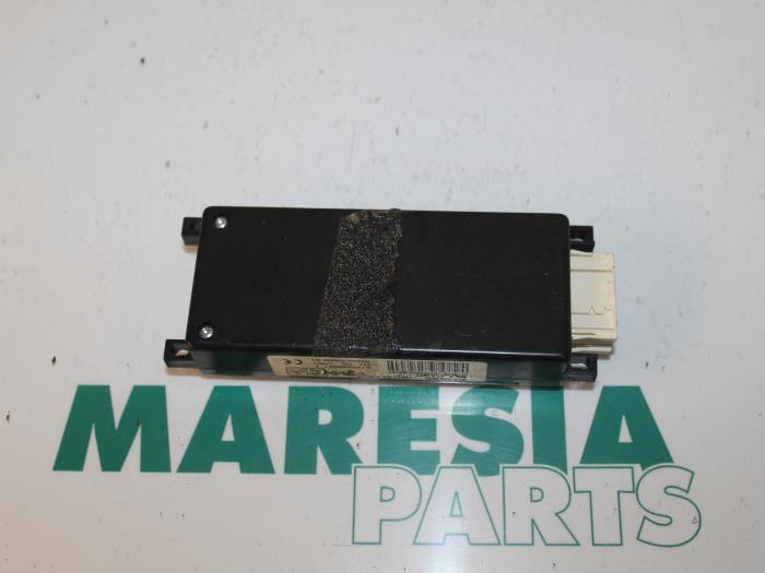 Gebruikte Computer Diversen Citroen C4 Grand Picasso (UA) 2.0 HDiF 16V 135 Prijs € 75,00 Margeregeling aangeboden door Maresia Parts