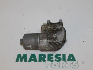 Gebruikte Ruitenwissermotor voor Peugeot 407 (6C/J) 2.2 16V Prijs € 105,00 Margeregeling aangeboden door Maresia Parts