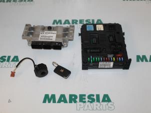 Gebruikte Computer Motormanagement Peugeot 407 (6C/J) 2.2 16V Prijs € 210,00 Margeregeling aangeboden door Maresia Parts