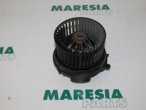 Gebruikte Aanjager Citroen C2 (JM) 1.1 Prijs € 25,00 Margeregeling aangeboden door Maresia Parts