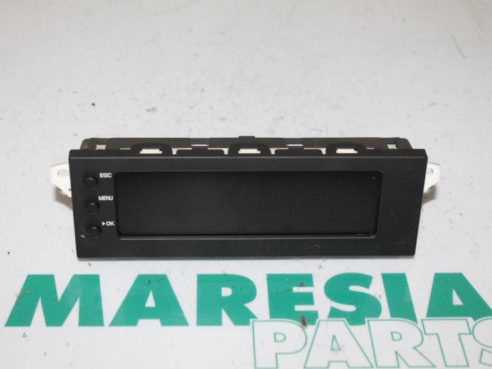 Gebruikte Display Interieur Citroen C2 (JM) 1.1 Prijs € 25,00 Margeregeling aangeboden door Maresia Parts