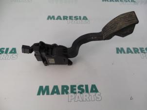 Gebruikte Gaspedaalpositie Sensor Fiat Doblo Cargo (263) 1.6 D Multijet Prijs € 40,00 Margeregeling aangeboden door Maresia Parts