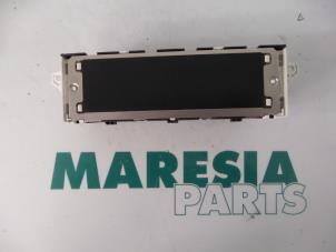 Gebruikte Display Interieur Peugeot 308 SW (4E/H) 1.6 HDiF 16V Prijs € 30,00 Margeregeling aangeboden door Maresia Parts