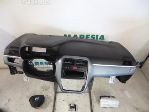 Gebruikte Module + Airbag Set Fiat Grande Punto (199) 1.4 Prijs € 210,00 Margeregeling aangeboden door Maresia Parts