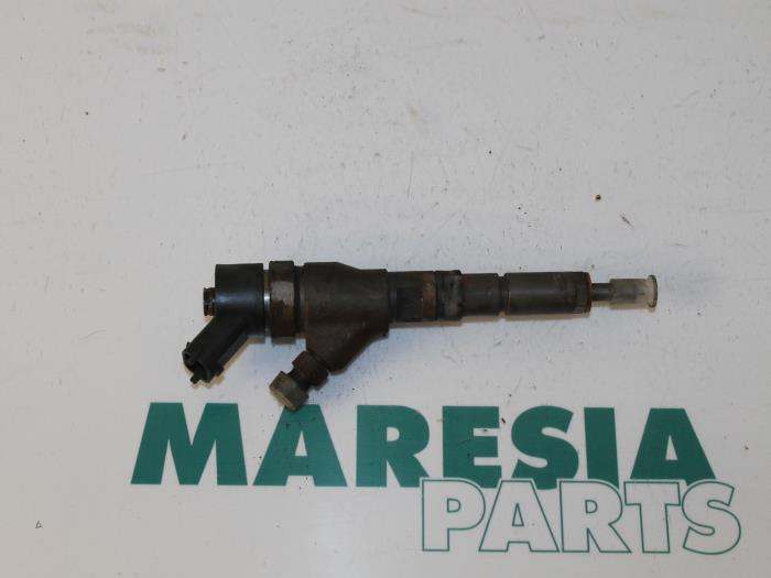 Gebruikte Verstuiver (diesel) Peugeot Expert (222/224) 2.0 HDi 90 Prijs € 90,75 Inclusief btw aangeboden door Maresia Parts