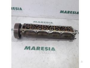 Gebruikte Nokkenas Fiat Stilo (192A/B) 1.6 16V 3-Drs. Prijs € 50,00 Margeregeling aangeboden door Maresia Parts