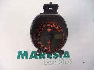 Gebruikte Display Interieur Alfa Romeo 156 Sportwagon (932) 2.0 Twin Spark 16V Prijs € 30,00 Margeregeling aangeboden door Maresia Parts