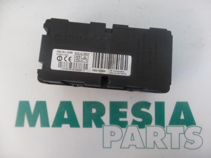 Gebruikte Computer Diversen Citroen C5 II Berline (RC) 2.0 16V Prijs € 29,99 Margeregeling aangeboden door Maresia Parts