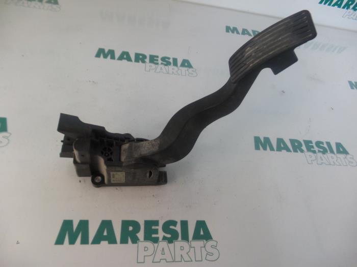 Gebruikte Sensor Gaspedaalpositie Fiat Ducato (250) 2.3 D 120 Multijet Prijs € 60,50 Inclusief btw aangeboden door Maresia Parts