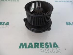 Gebruikte Kachel Ventilatiemotor Citroen C5 I Break (DE) 2.0 16V Prijs € 30,00 Margeregeling aangeboden door Maresia Parts