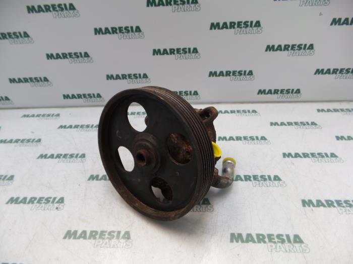 Gebruikte Servopomp Citroen Berlingo Cinqspace, Multispace 1.8 Prijs € 50,00 Margeregeling aangeboden door Maresia Parts