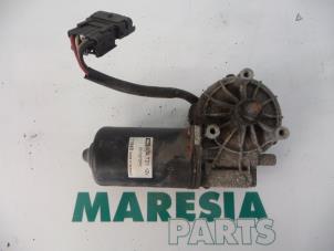 Gebruikte Ruitenwissermotor voor Peugeot 807 2.0 16V Prijs € 65,00 Margeregeling aangeboden door Maresia Parts