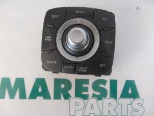 Gebruikte Schakelaar (diversen) Renault Espace (JK) 2.0 16V Turbo Prijs € 65,00 Margeregeling aangeboden door Maresia Parts