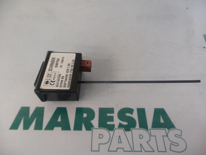 Gebruikte Computer Diversen Peugeot 607 (9D/U) 2.2 16V Prijs € 50,00 Margeregeling aangeboden door Maresia Parts