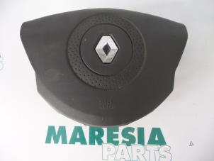 Gebruikte Airbag links (Stuur) Renault Vel Satis (BJ) 3.0 dCi V6 24V Prijs € 50,00 Margeregeling aangeboden door Maresia Parts