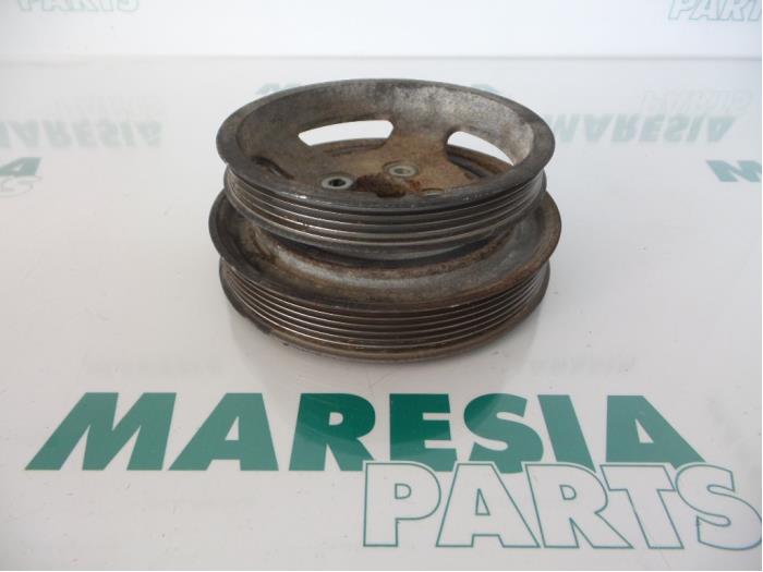 Gebruikte Krukas Poelie Fiat Fiorino (225) 1.3 JTD 16V Multijet Prijs € 42,35 Inclusief btw aangeboden door Maresia Parts