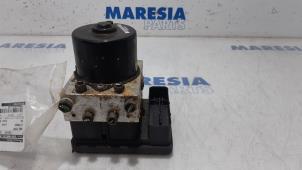 Gebruikte ABS Pomp Citroen C3 (SC) 1.6 HDi 92 Prijs € 189,99 Margeregeling aangeboden door Maresia Parts