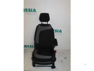 Gebruikte Voorstoel rechts Citroen C4 Grand Picasso (3A) 1.6 HDiF 115 Prijs € 210,00 Margeregeling aangeboden door Maresia Parts